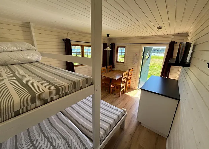 Steiner\'S Camping & Lodge